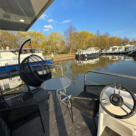 L'escale Royale - Rhin - Strasbourg 船屋 *