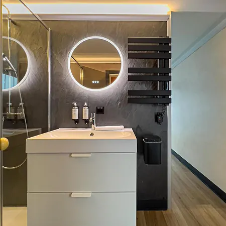 L'escale Royale - Rhin - Strasbourg 船屋